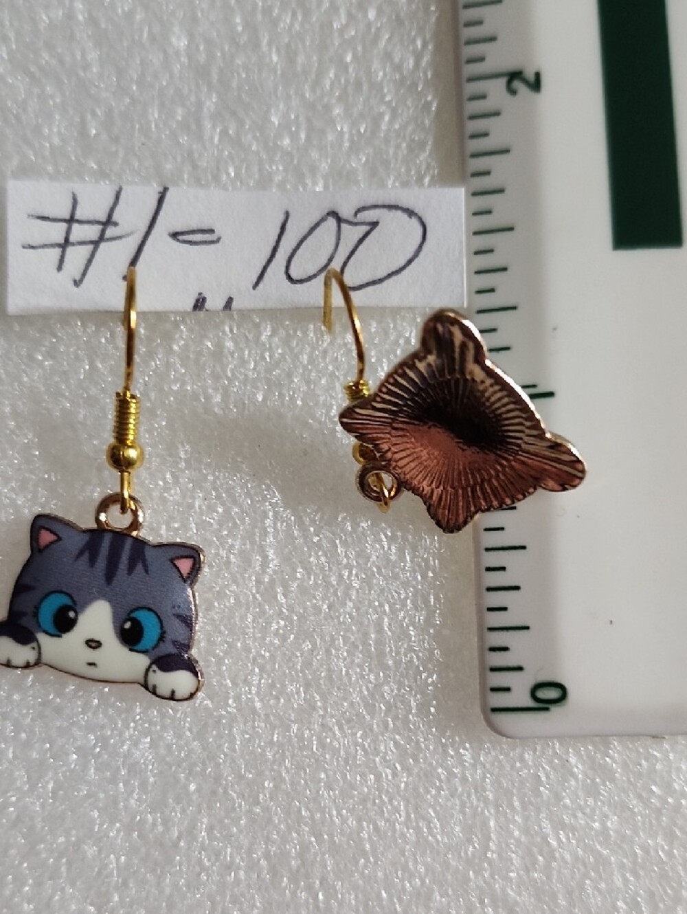 Hand Crafted Gray Cat Face Dangle Earrings with Blue Eyes - Picture 3 of 3